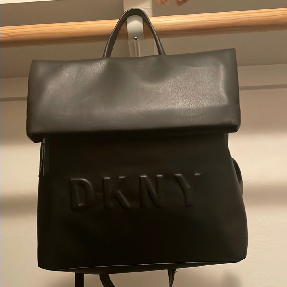 DKNY Men's Black Leather Backpack